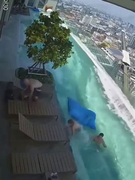 Especialistas evalúan el impacto estructural de las piscinas en altura