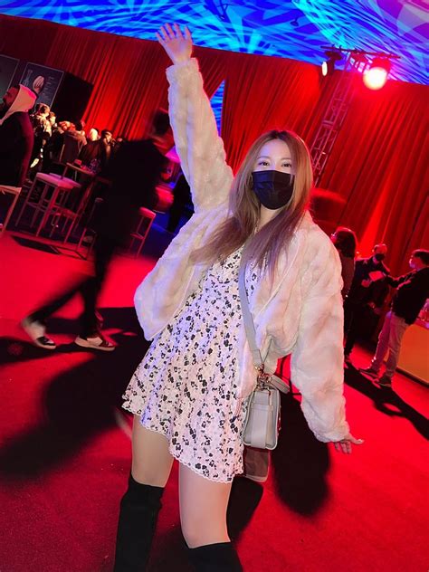 AngelsKimi : r/OfflinetvGirls