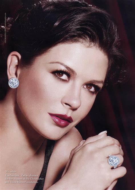 Catherine Zeta-Jones | Catherine zeta jones, Cathrine zeta jones, Zeta
