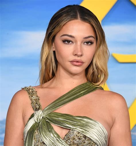 Madelyn Cline - tongue : r/MadelynCline