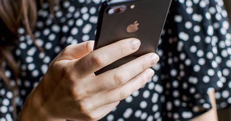 Bad Texters, How To Keep A Conversation Going Over Text