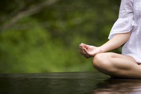 Meditación: Beneficios, Mantras, Técnicas y Más - Relajemos.com