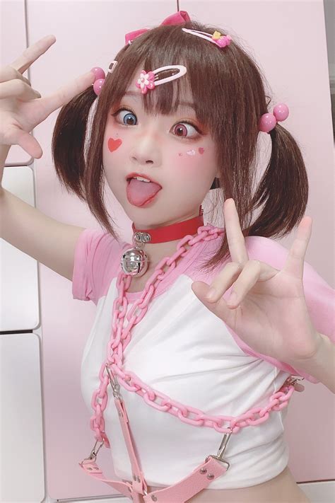 小柔SeeU on Twitter | Cute japanese girl, Cute kawaii girl, Cute cosplay