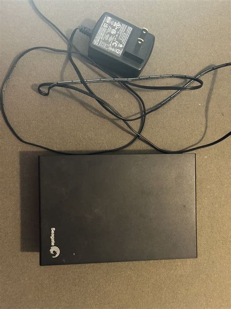 Used Seagate SRD00F2 Seagate Expansion 2TB USB 3.0 Desktop External ...