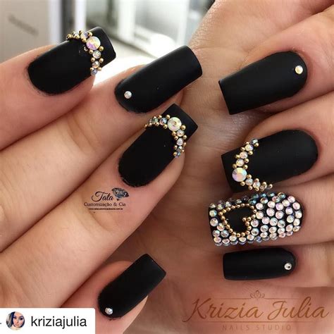 Unhas Na Cor Preta - Unhas Decoradas Na Cor Preta Com Pedras - Unhas De Decoradas