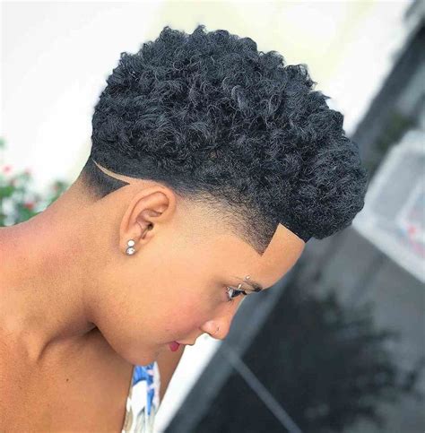 Corte Americano Feminino Nuca