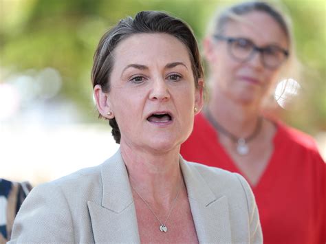 Glaring issue as Labor celebrates hospital ‘milestone’