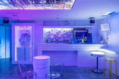 この夏に行きたい新大久保の注目スポット『bacon（ベーコン）』 | Fa-So-La AKIHABARA 公式WEBサイト