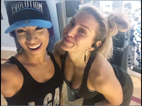 Sasha Banks & Charlotte Flair | Scrolller