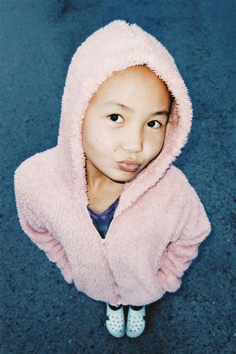 Lightskin+Girl+Solo Photos, Download The BEST Free Lightskin+Girl+Solo