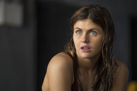 Fondo De Pantalla De Alexandra Daddario Download Celebrity Alexandra