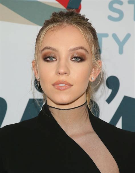 Starlet Arcade: Sydney Sweeney Euphoria