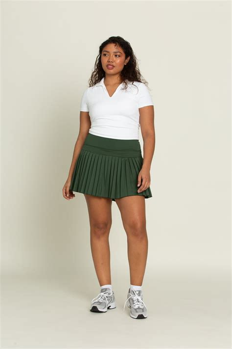 Forest Green Pleated Tennis Skirt - 15" – Gold Hinge