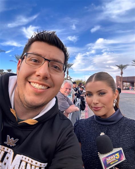 Ivan Ramirez | Selfie @violetbrandani #avnshow2024 #lasvegas #