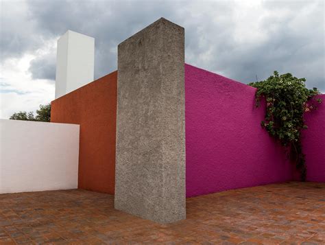 OBRAS POR EXPANSIÓN: LA CASA QUE MODIFICÓ LA RUTA DEL CABLEBÚS by