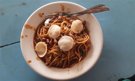 sensasi makan mie aceh  aceh   pohon ketela