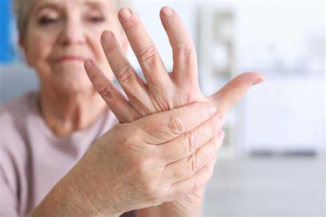 These 7 Exercises Will Strengthen Your Hands & Reduce Pain 