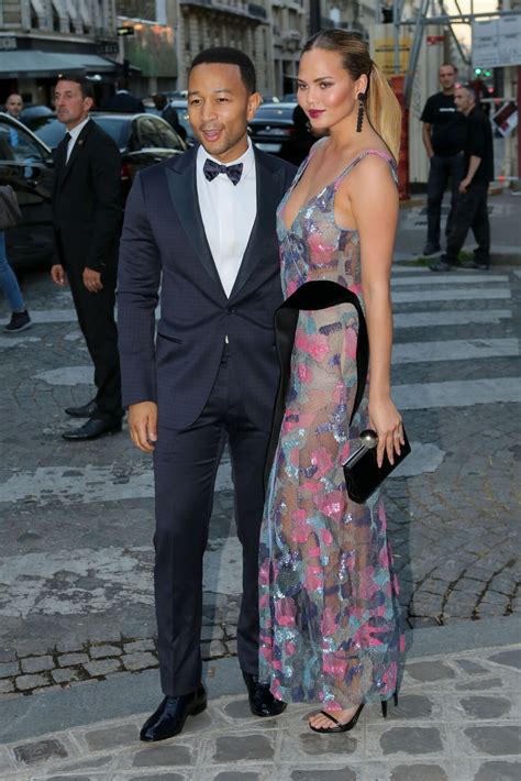 Photo : John Legend et sa femme Chrissy Teigen - Arrivée des people à