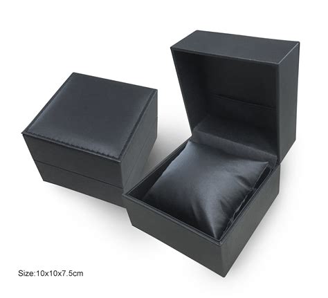 shop  unisex quartz   custom logo stylish design