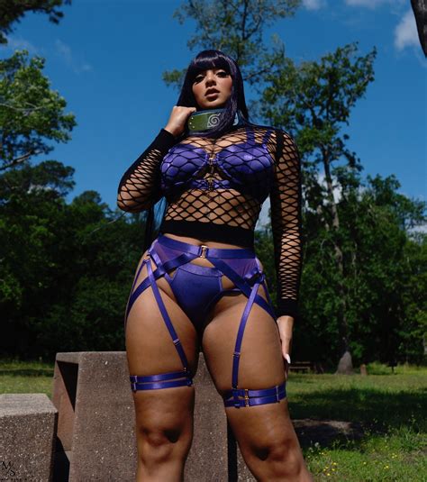 𝑆𝑎𝑚𝑜𝑛𝑒 𝑅𝑒𝑦𝑛𝑎 (@mortalmikasa) • Instagram photos and videos