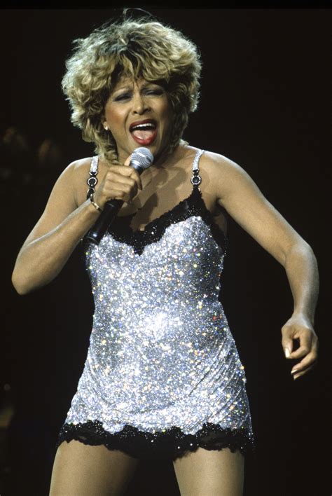 In photos: Tina Turner’s iconic style | Houston Style Magazine | Weekly