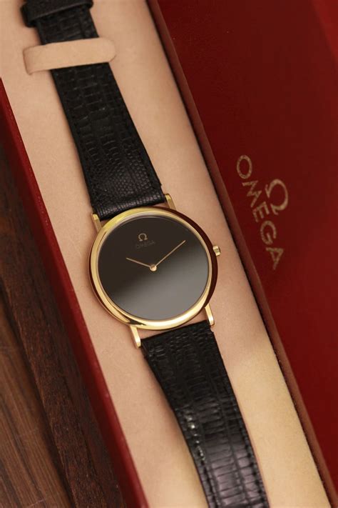 OMEGA ''Ile de France'' De Ville Ref 1950075.2 – Leicester