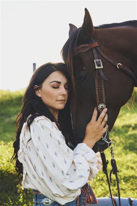 Kendra Kay - Canadian Country Artist