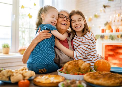 Mealtime Challenges in Children with Autism: Tips for Stress-Free