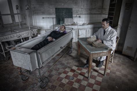 14 Facts About Necrophilia That (Weirdly) Might Change Your Mind Abo ...