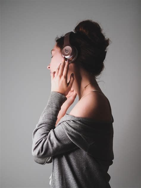 Sexy Sounds: The Songs People Hear in Their Sexual Fantasies - Sex and