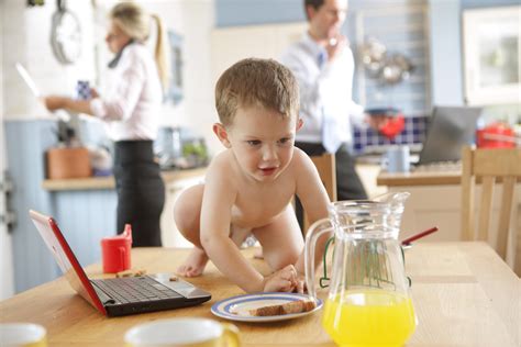 Decades of Studies Show What Happens to Marriages After Having Kids