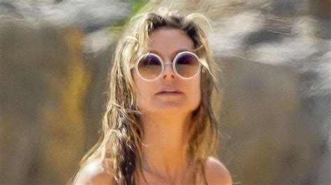 heidi klum   topless   beach  st barts