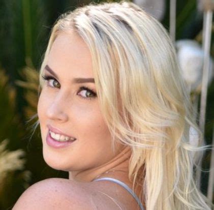 Layla London Biography, Age, Net Worth, Wiki & More - Wikistarbio