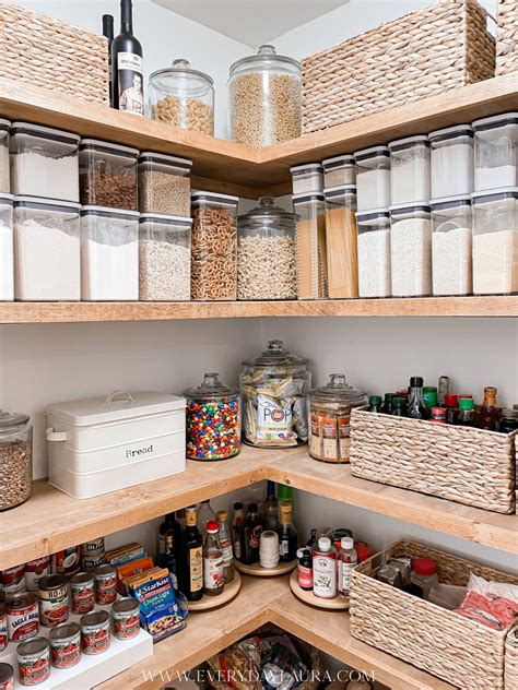 corner pantry ideas 6
