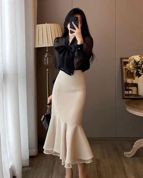 long mermaid skirt outfits mermaid skirt outfit ideas mermaid hem