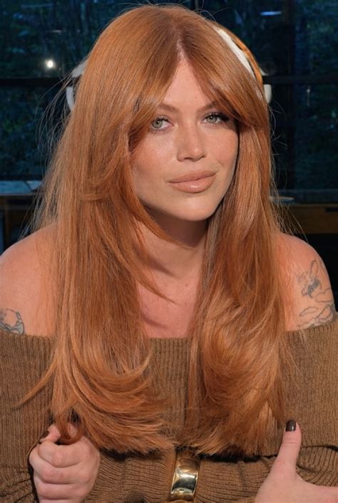 hair colours worth screenshotting face framing copper ginger long