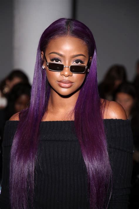 Experts Agree: These Are the 11 Best Hair Colors For Dark Skin Tones
