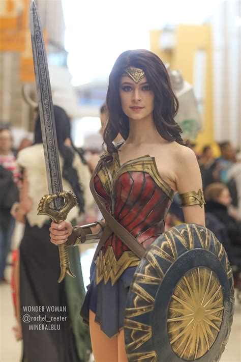 Our Favorite Cosplay From The 2019 Chicago Comic & Entertainment Expo