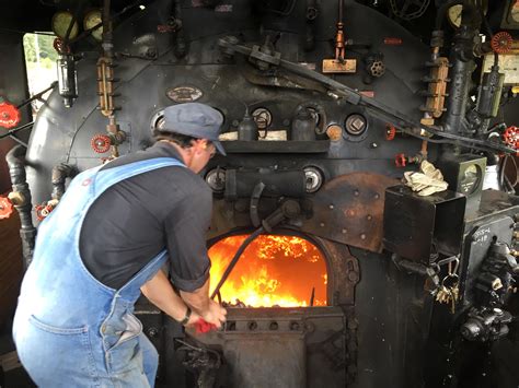 Chattanooga TN train festival today : r/trains