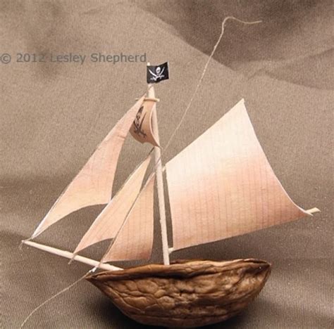 pin  theresa bouwer  miniature dioramas walnut shell walnut