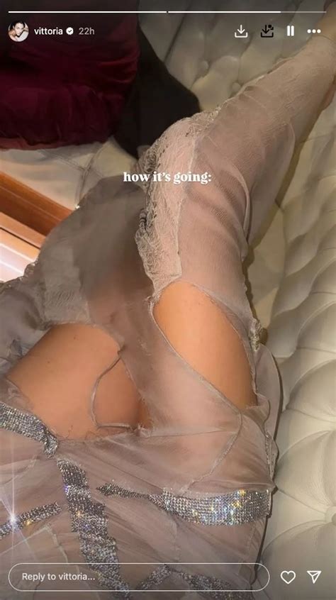 Leonardo DiCaprio's girlfriend suffers massive wardrobe malfunction at