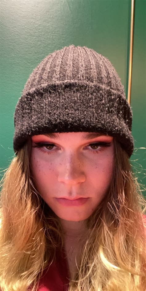 meowriza on Twitter: "my face when non trans people on the internet ...