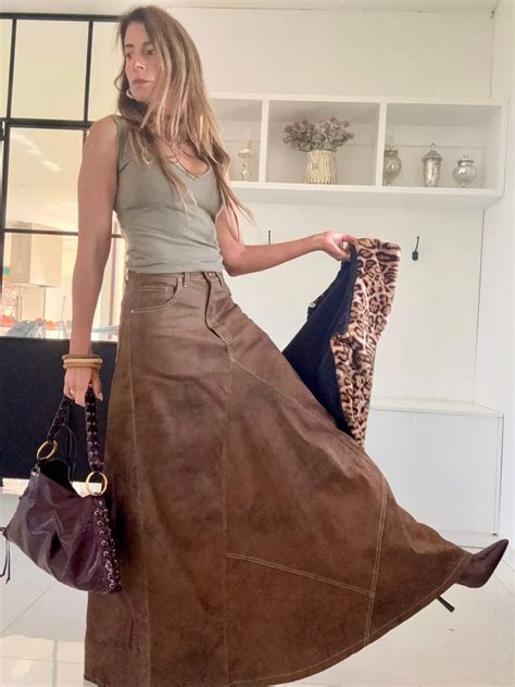 Musculosa Carmín Morley chocolate vintage – Kowloon Outfit