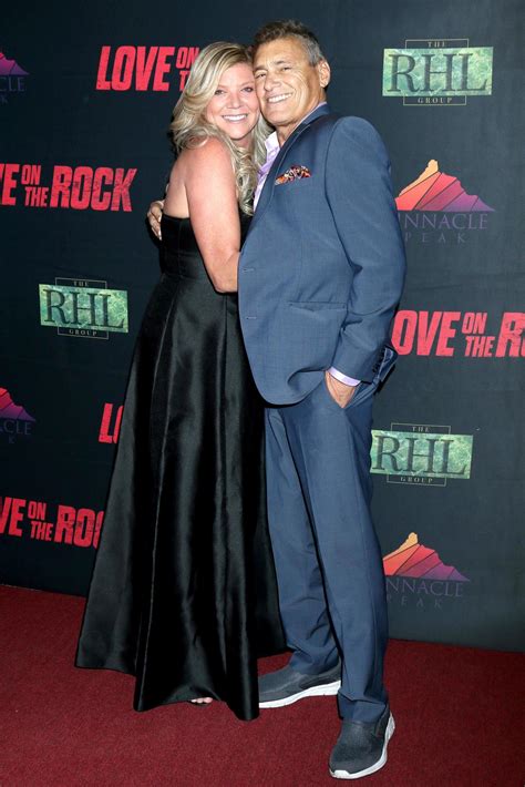 LOS ANGELES OCT 13 - Jennifer Brenon, Steven Bauer at the Love on the