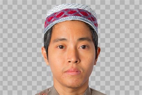 premium psd muslim man wearing kopiah hat