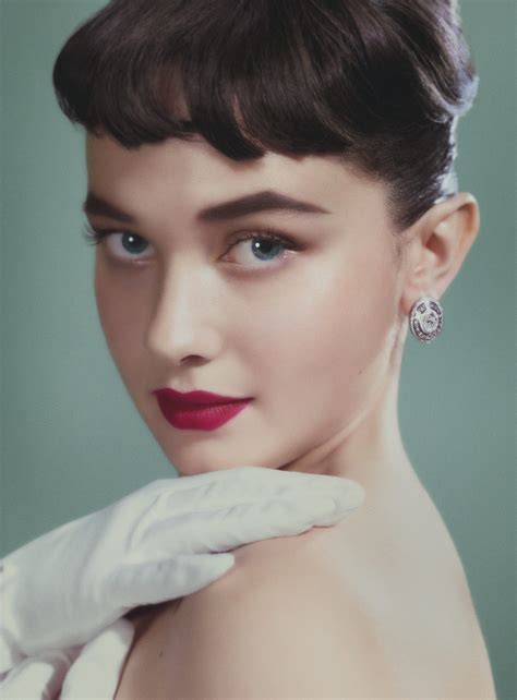 V145: It's Time For Cailee Spaeny - V Magazine