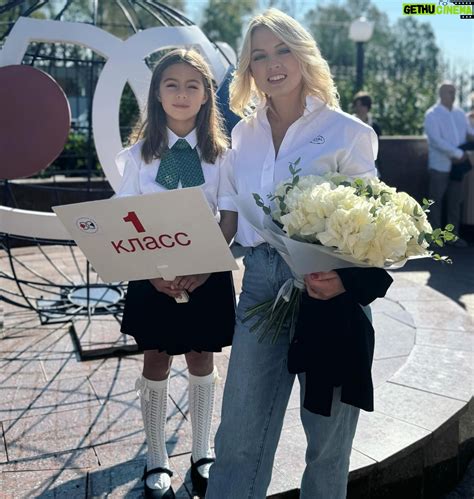 Yanina Studilina Wiki, Biography, Age, Gallery, Spouse and more