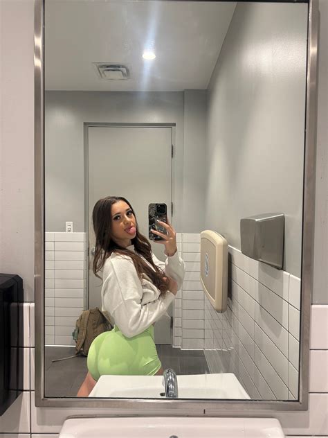 Zoey Ava 🤸 (@zoeyavagym) • Instagram photos and videos