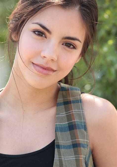 Pictures of Samantha Boscarino