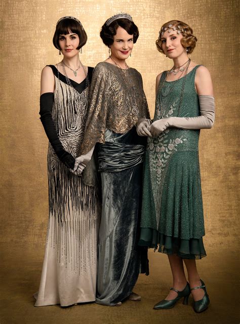 A Downton Abbey Halloween Costume For Every Mood | Downton abbey